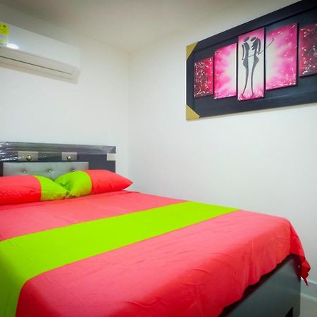 Apartamento Rodadero A Media Cuadra De La Playa Puerto de Gaira 외부 사진