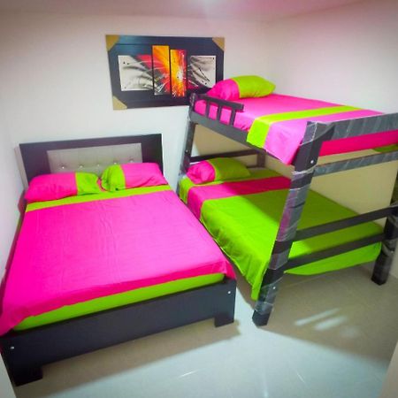 Apartamento Rodadero A Media Cuadra De La Playa Puerto de Gaira 외부 사진